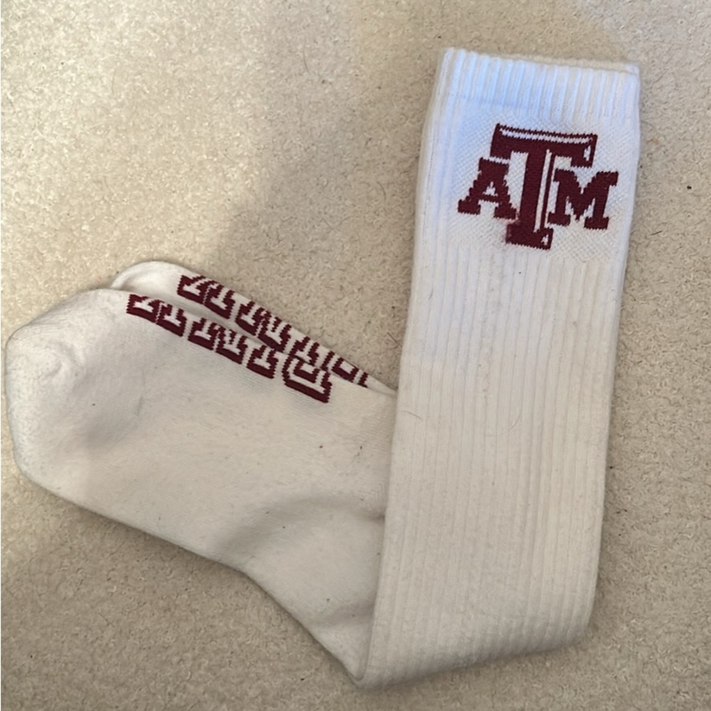 Pink VS A&M socks
